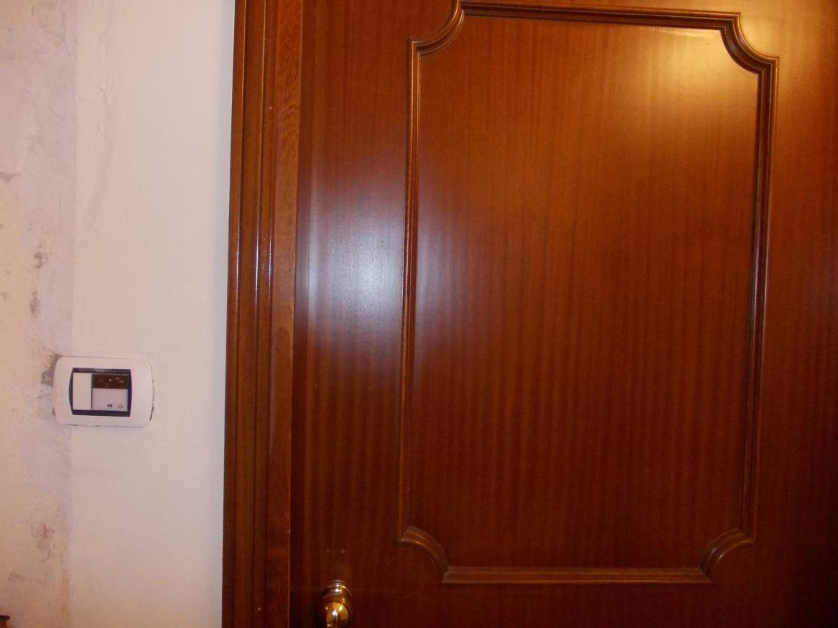 Romagnoli 36 Hotel Verona Exterior foto